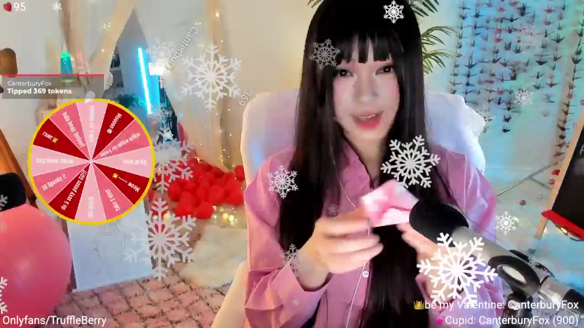 Gallery image thumbnail from AcaiBerry's myfreecams stream on, 02/22/2025, 07:30 image 6 of 20