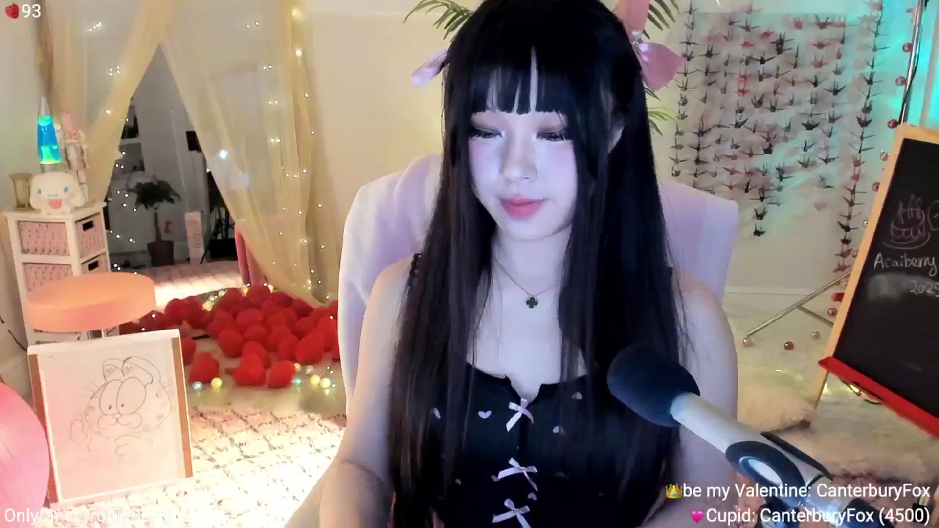 Gallery image thumbnail from AcaiBerry's myfreecams stream on, 02/23/2025, 07:10 image 10 of 20
