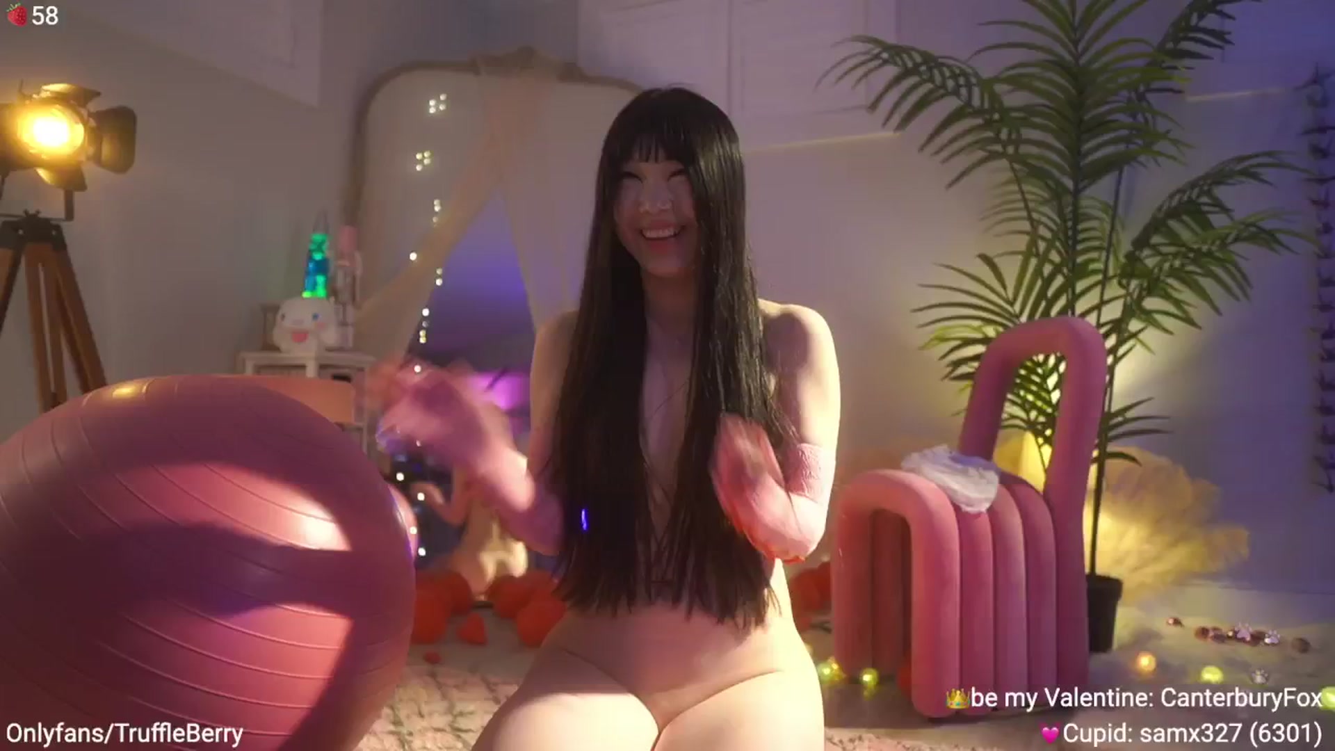 Gallery image thumbnail from AcaiBerry's myfreecams stream on, 03/01/2025, 08:08 image 19 of 20