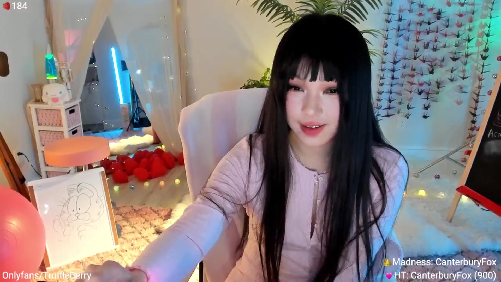 Gallery image thumbnail from AcaiBerry's myfreecams stream on, 03/06/2025, 05:21 image 18 of 20
