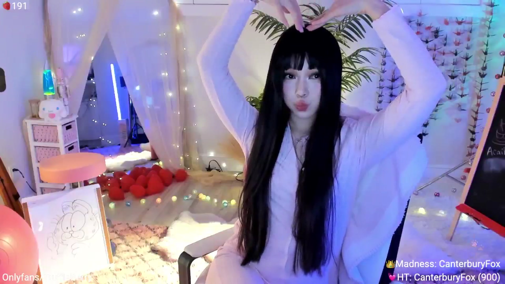 Gallery image thumbnail from AcaiBerry's myfreecams stream on, 03/06/2025, 05:21 image 12 of 20