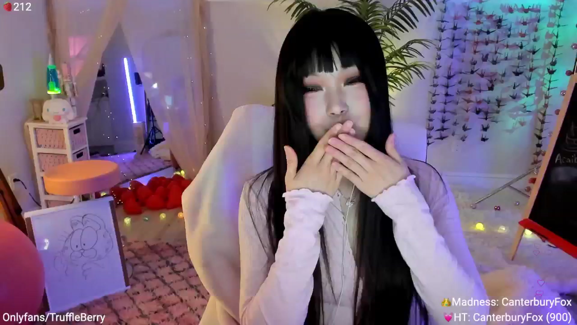 Gallery image thumbnail from AcaiBerry's myfreecams stream on, 03/06/2025, 05:21 image 7 of 20