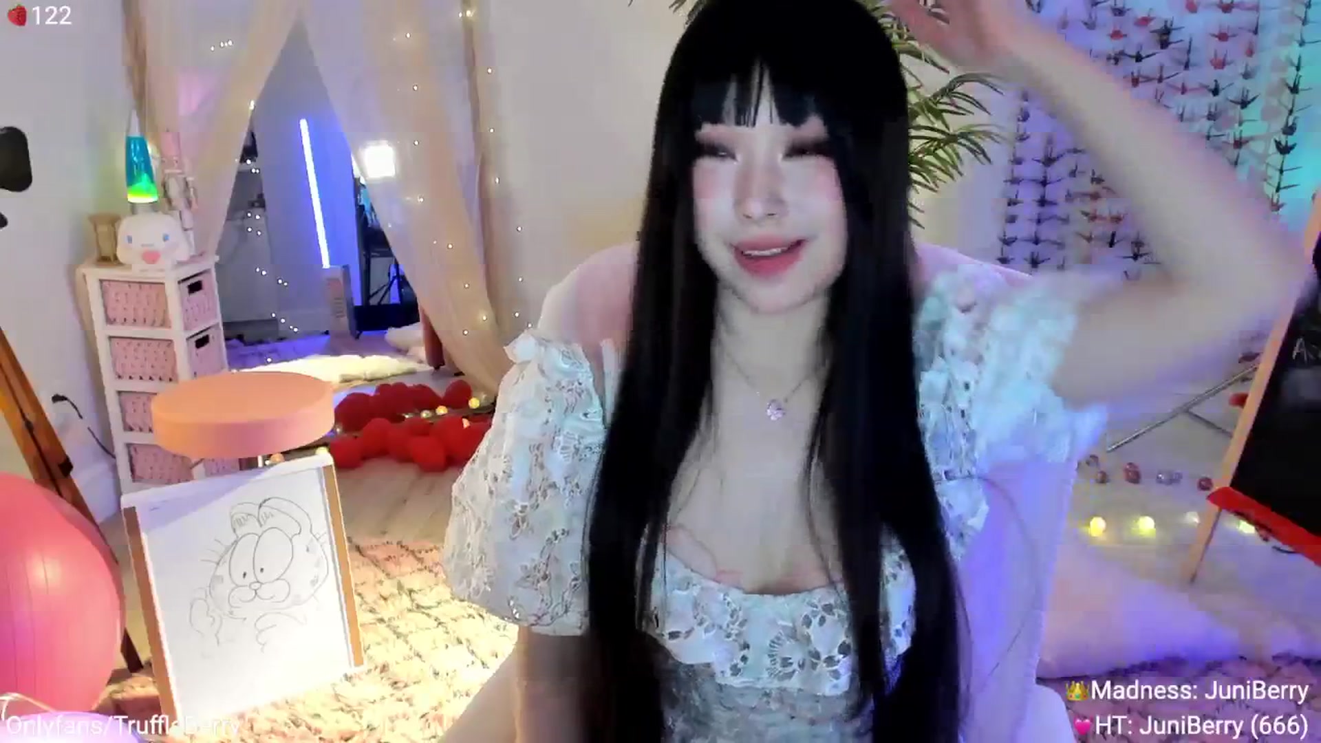 Gallery image thumbnail from AcaiBerry's myfreecams stream on, 03/09/2025, 07:19 image 6 of 20