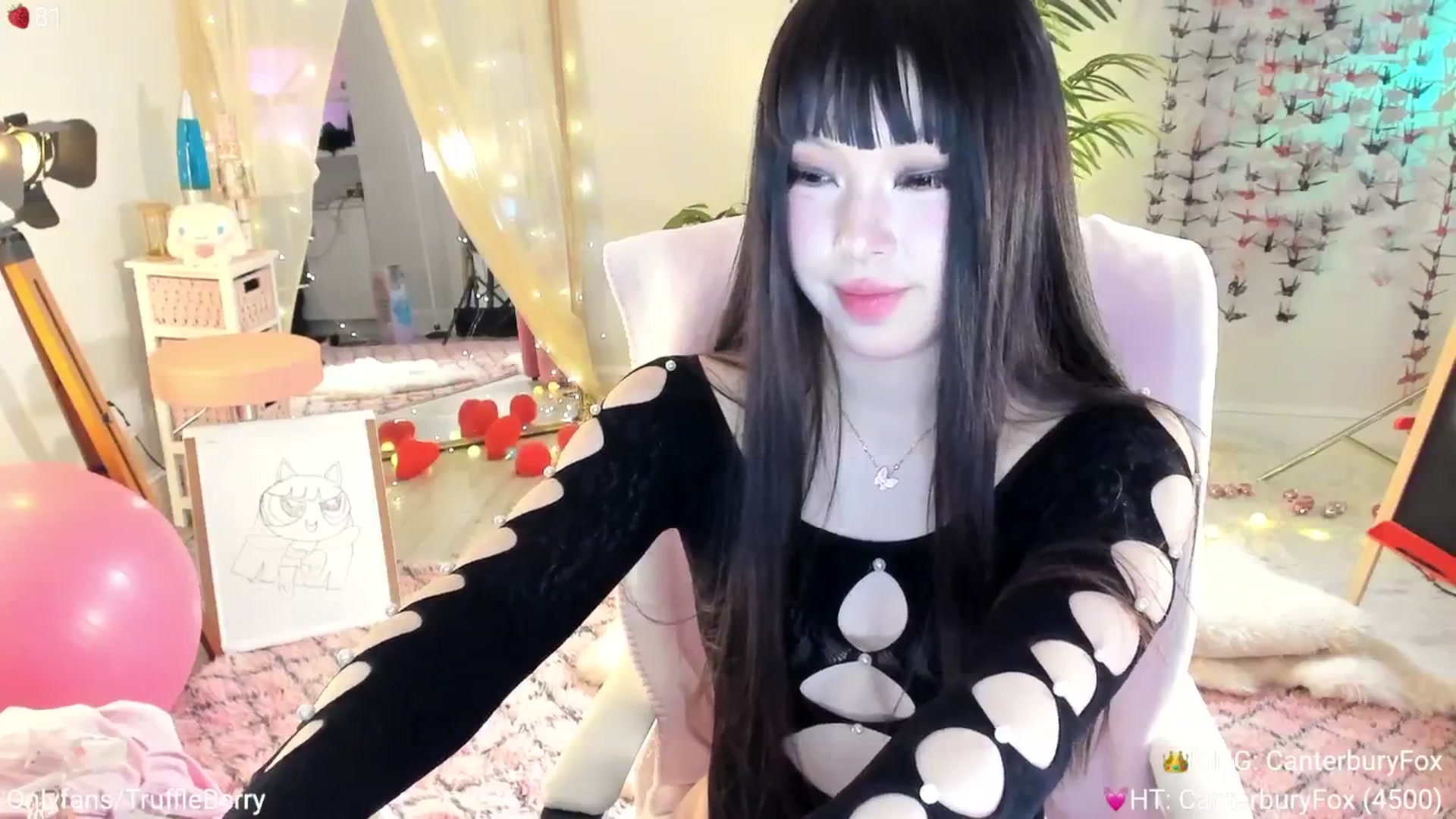 Gallery image thumbnail from AcaiBerry's myfreecams stream on, 03/23/2025, 05:33 image 16 of 20