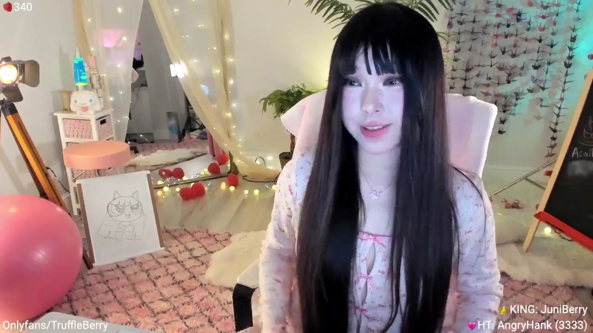 Gallery image thumbnail from AcaiBerry's myfreecams stream on, 04/03/2025, 04:04 image 16 of 20