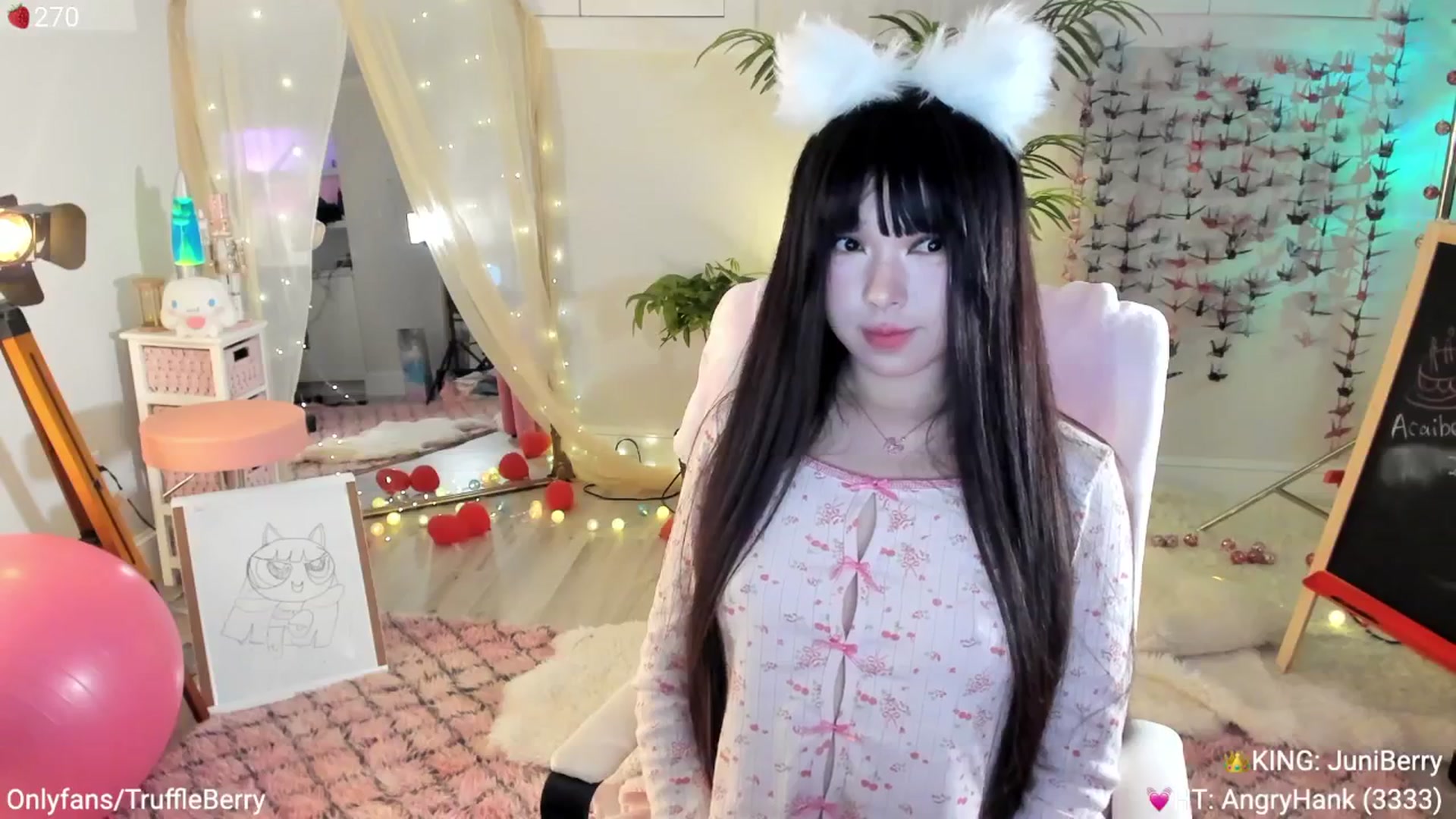Gallery image thumbnail from AcaiBerry's myfreecams stream on, 04/03/2025, 04:56 image 2 of 20