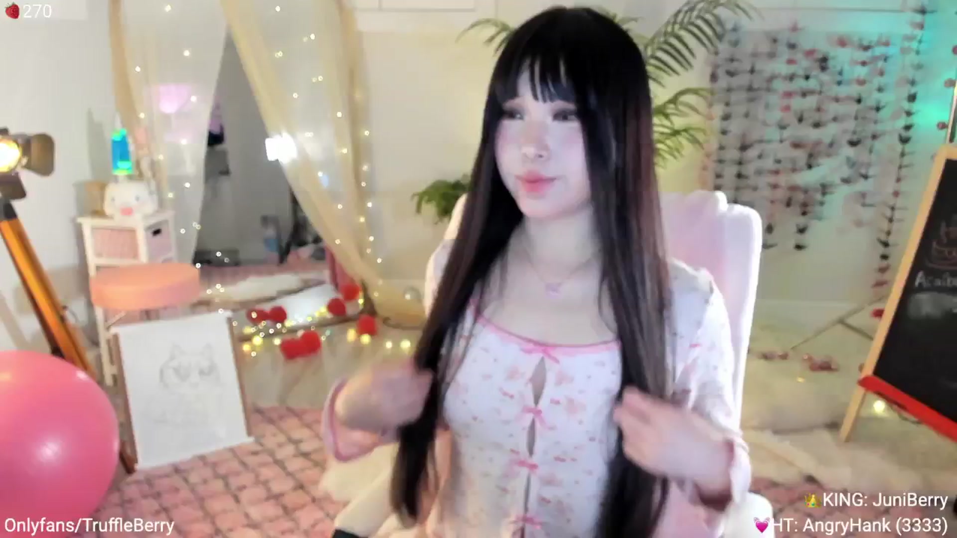 Gallery image thumbnail from AcaiBerry's myfreecams stream on, 04/03/2025, 04:56 image 1 of 20