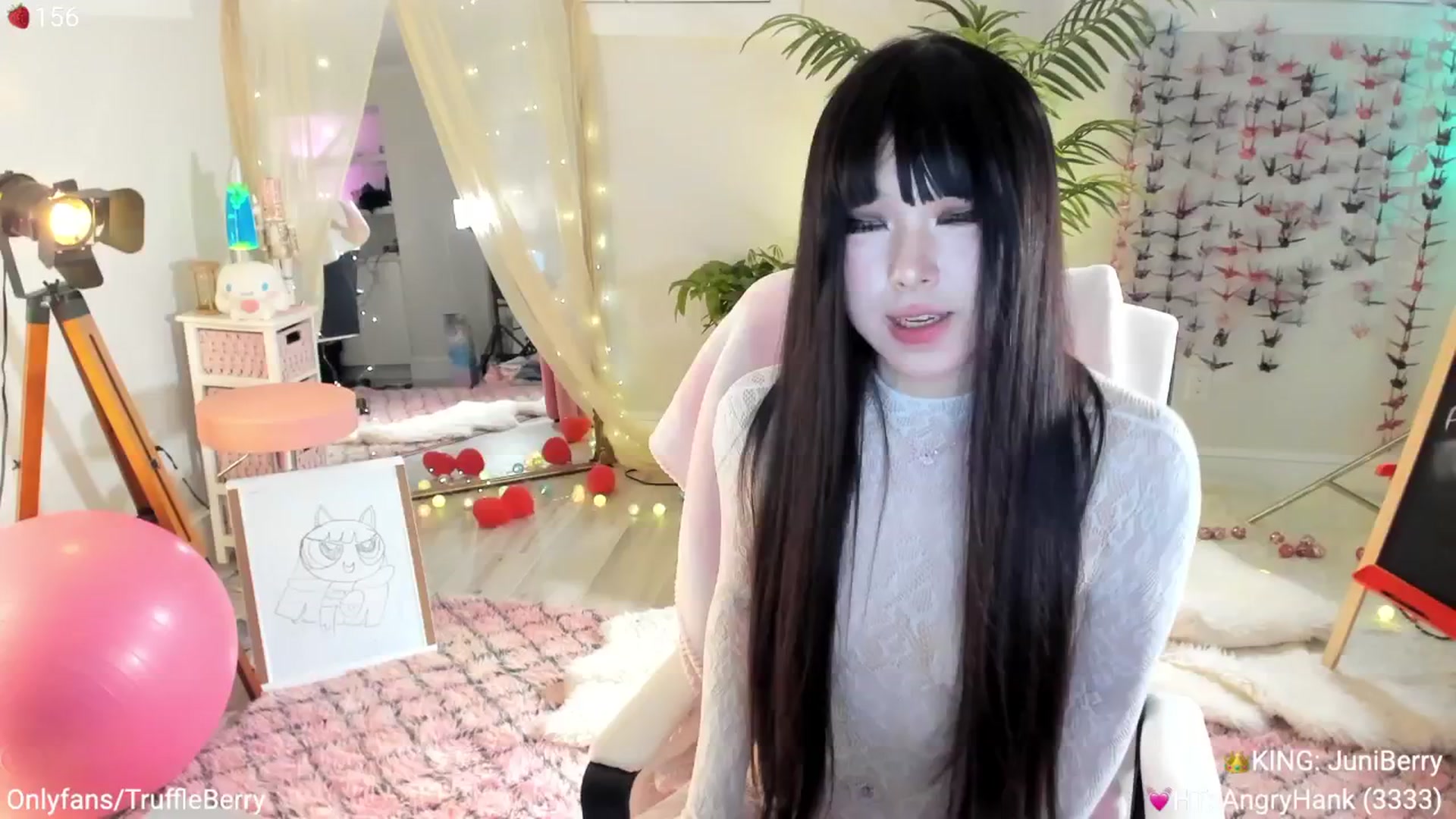 Gallery image thumbnail from AcaiBerry's myfreecams stream on, 04/03/2025, 06:30 image 6 of 20