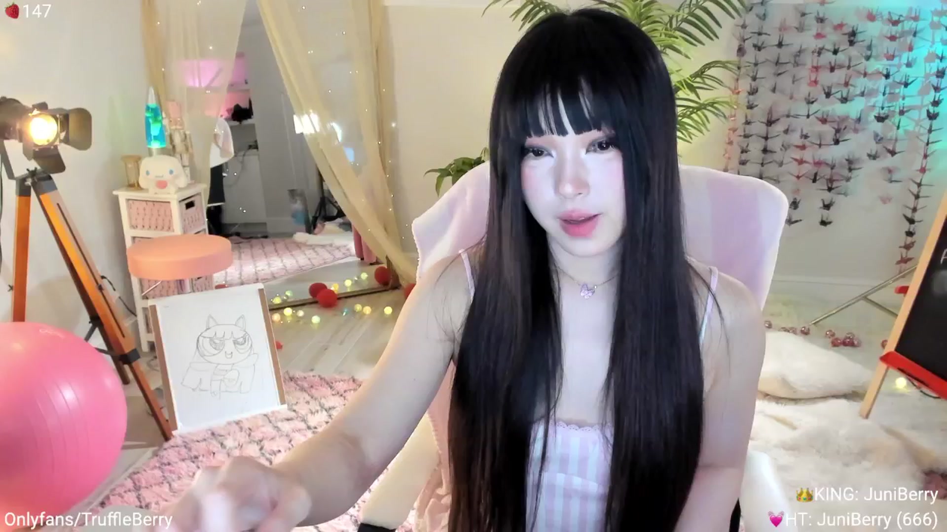 Gallery image thumbnail from AcaiBerry's myfreecams stream on, 04/05/2025, 06:05 image 10 of 20