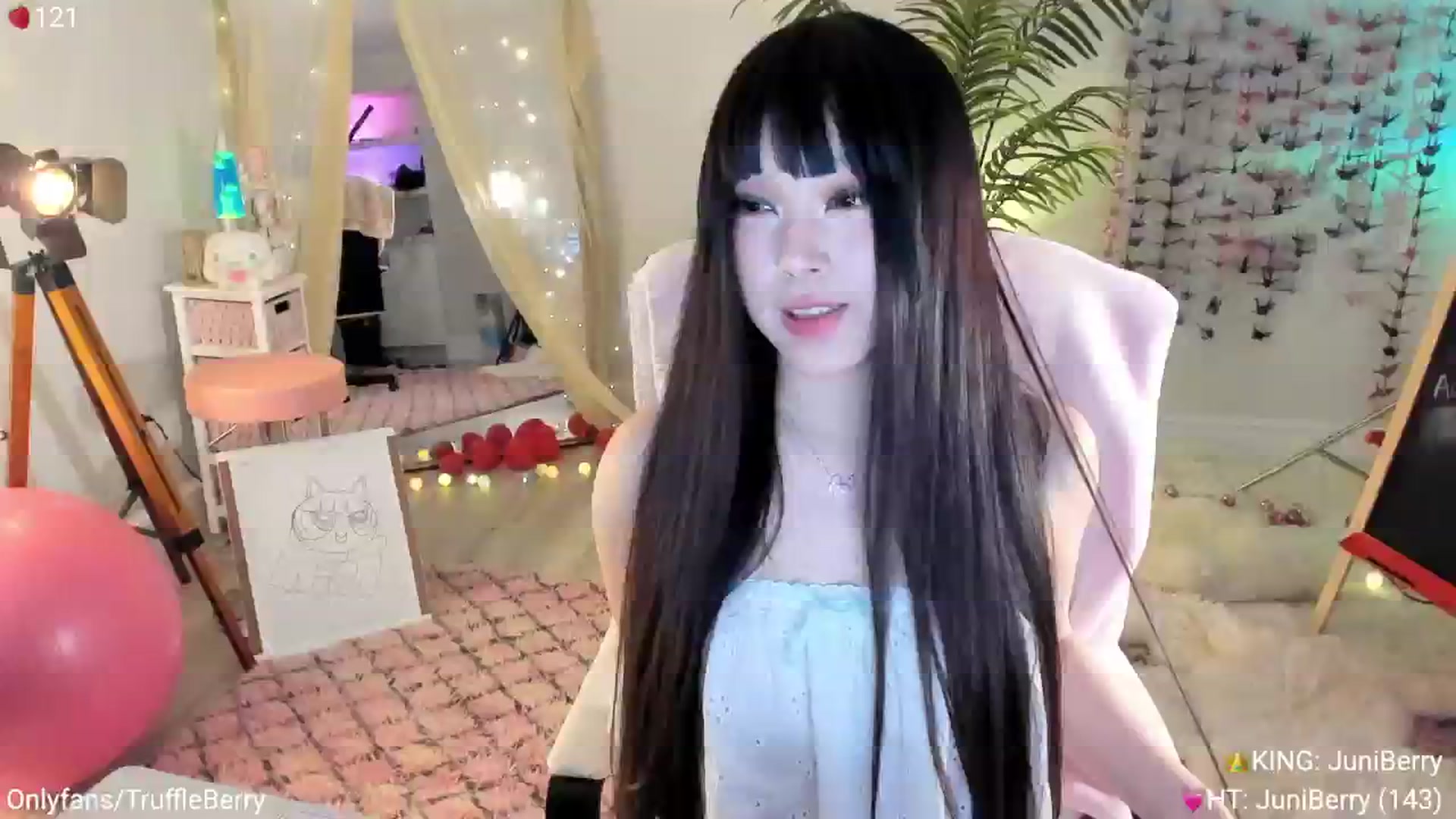 Gallery image thumbnail from AcaiBerry's myfreecams stream on, 04/06/2025, 05:12 image 7 of 20