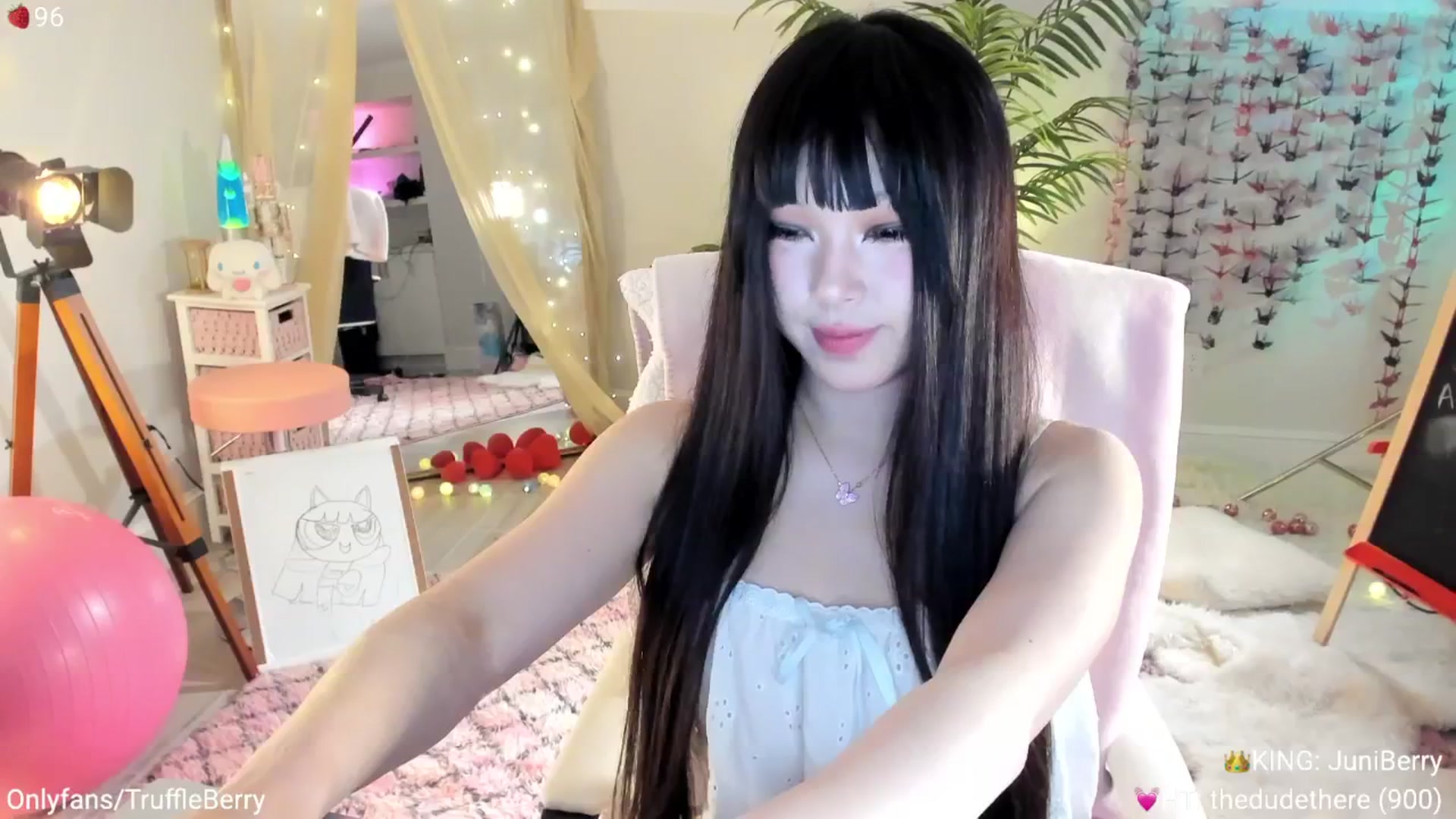 Gallery image thumbnail from AcaiBerry's myfreecams stream on, 04/06/2025, 05:12 image 18 of 20