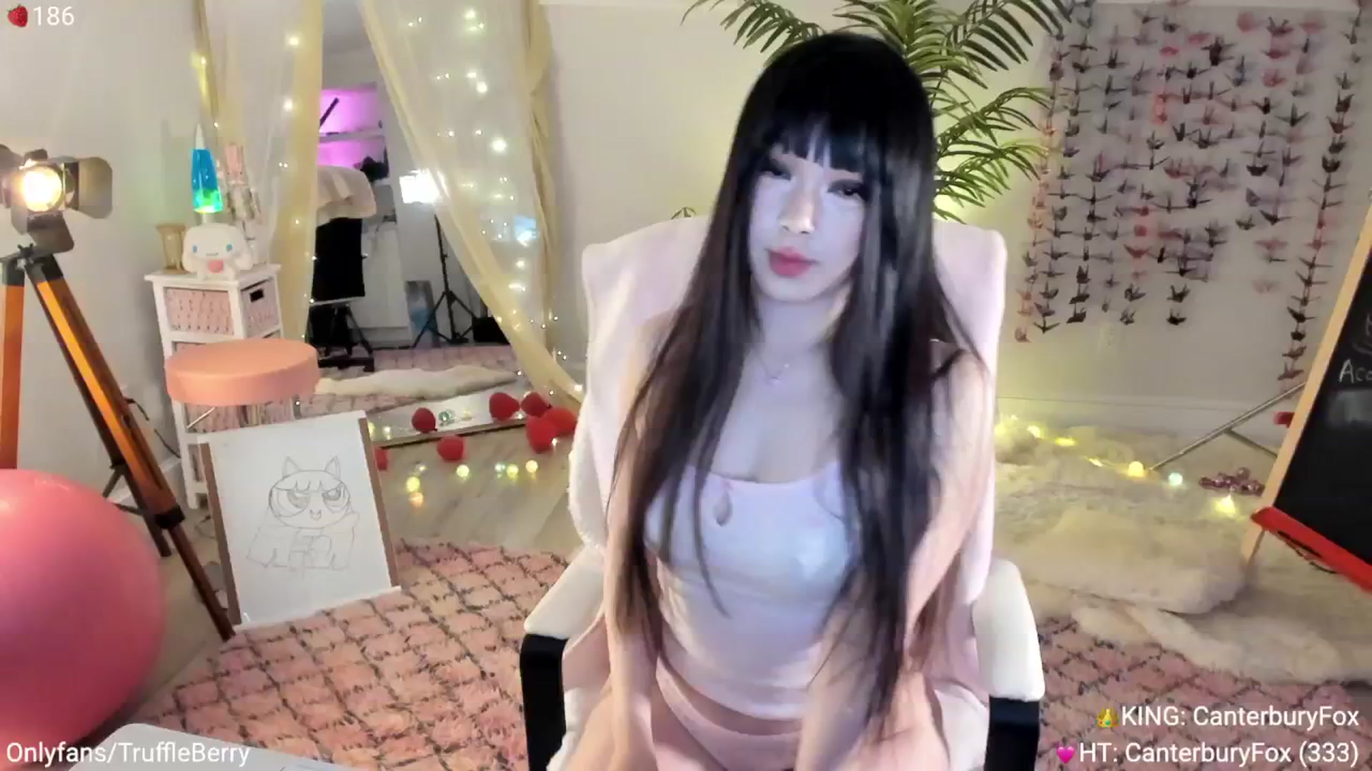 Gallery image thumbnail from AcaiBerry's myfreecams stream on, 04/10/2025, 05:11 image 1 of 20