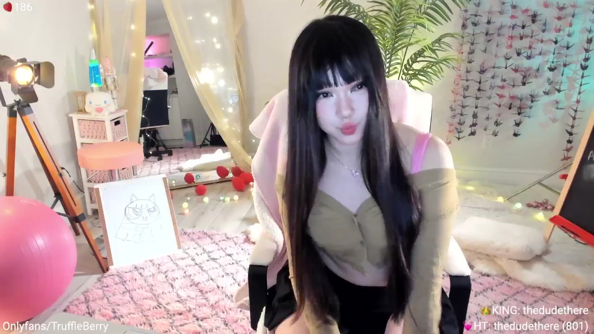 Gallery image thumbnail from AcaiBerry's myfreecams stream on, 04/12/2025, 06:25 image 6 of 20