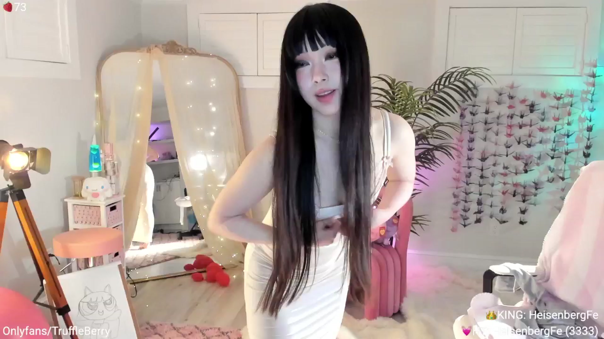 Gallery image thumbnail from AcaiBerry's myfreecams stream on, 04/27/2025, 06:53 image 7 of 20