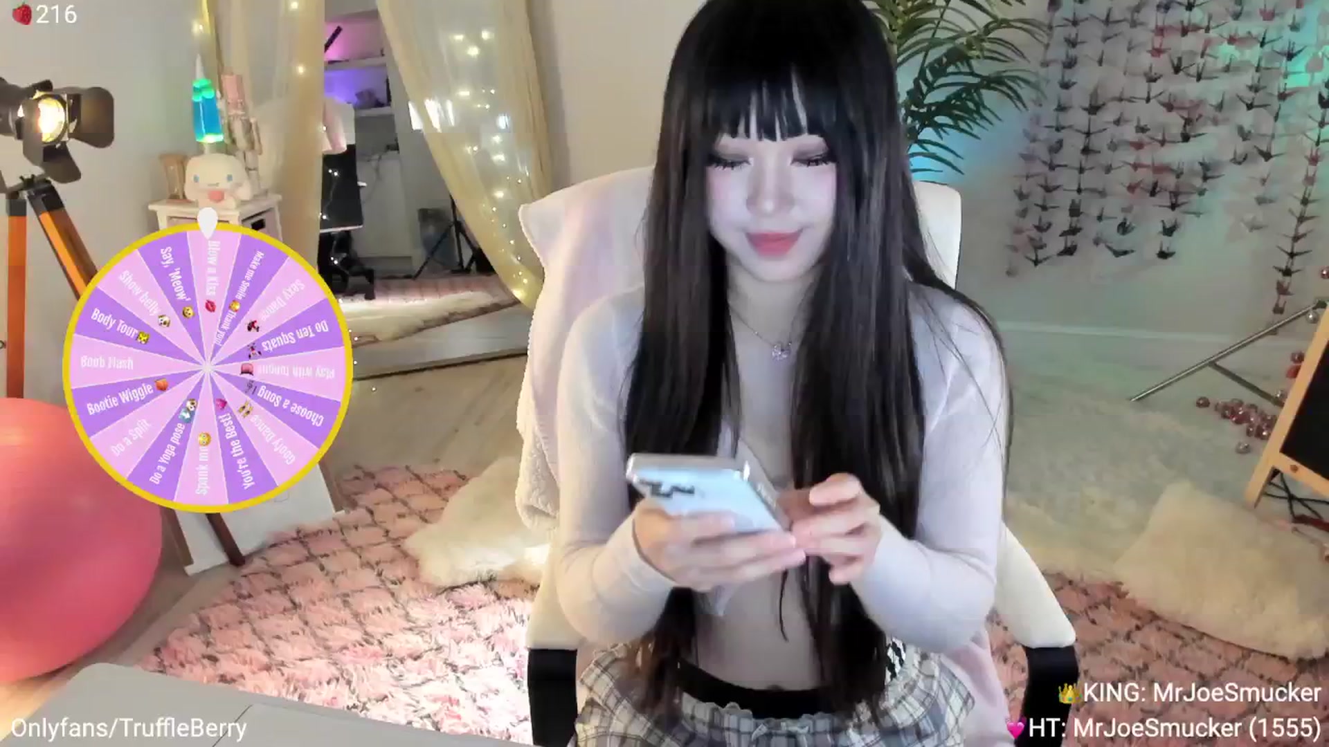 Gallery image thumbnail from AcaiBerry's myfreecams stream on, 05/08/2025, 06:52 image 8 of 20