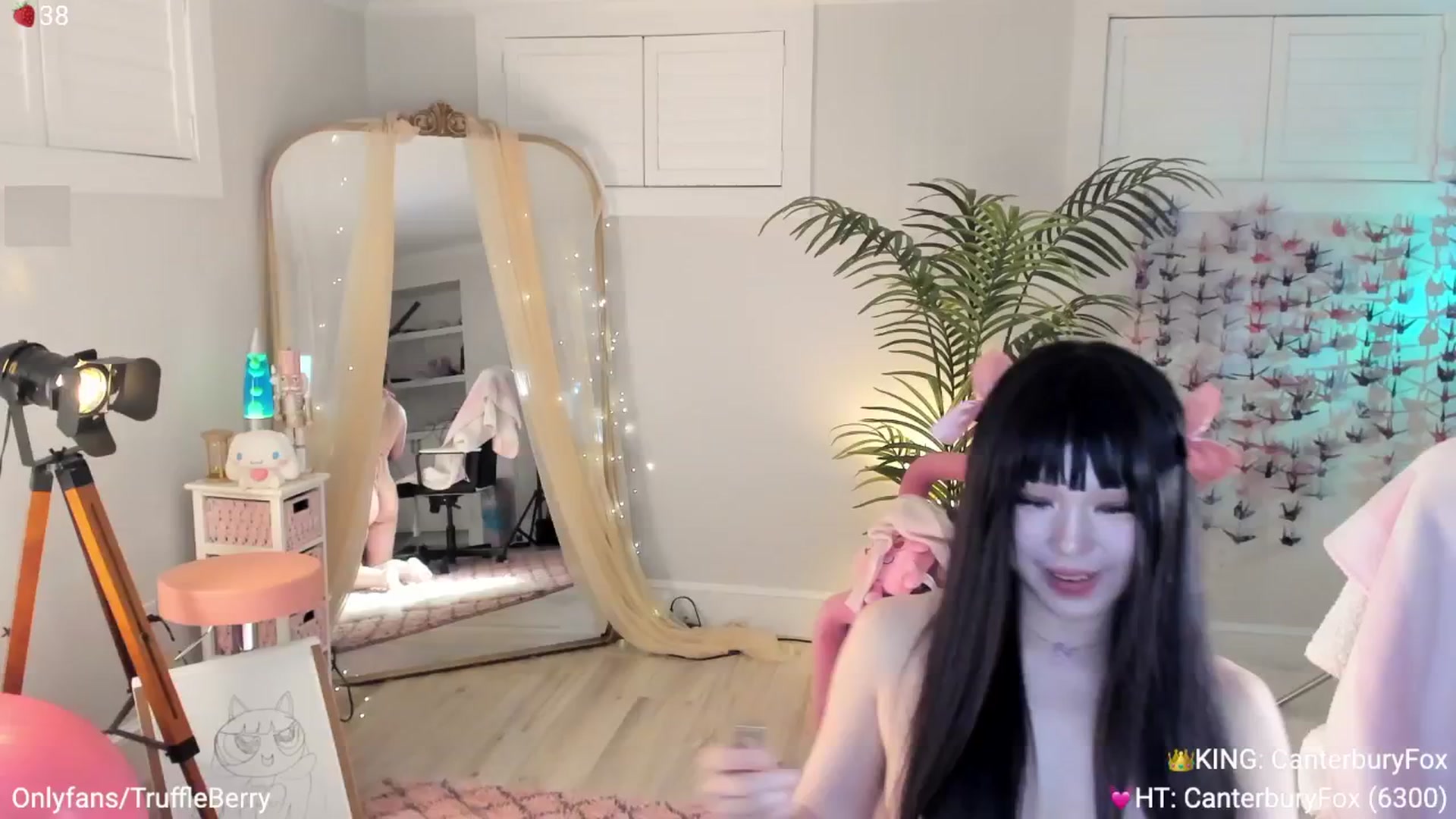 Gallery image thumbnail from AcaiBerry's myfreecams stream on, 05/11/2025, 06:08 image 19 of 20