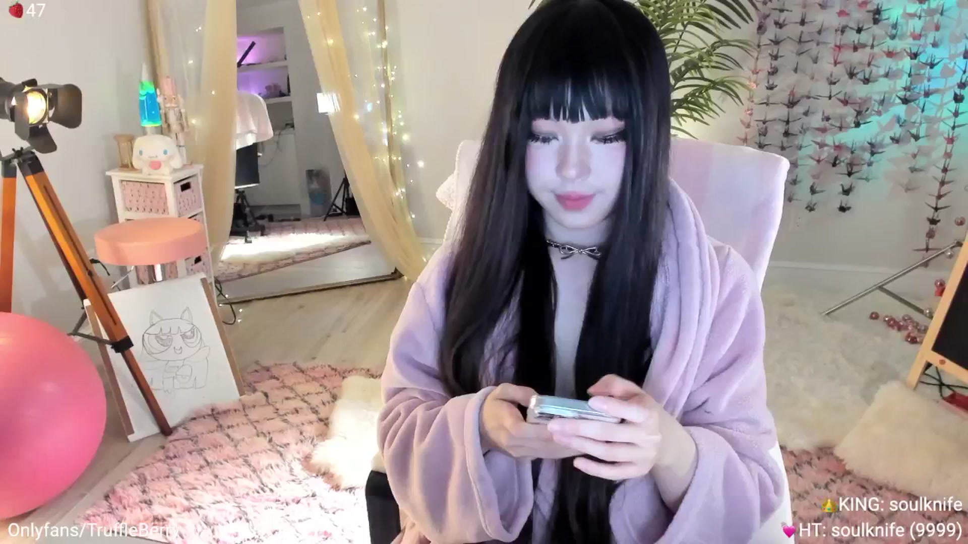Gallery image thumbnail from AcaiBerry's myfreecams stream on, 05/15/2025, 05:51 image 12 of 20