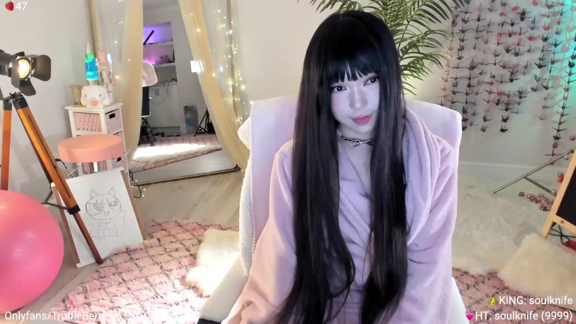 Gallery image thumbnail from AcaiBerry's myfreecams stream on, 05/15/2025, 05:51 image 13 of 20