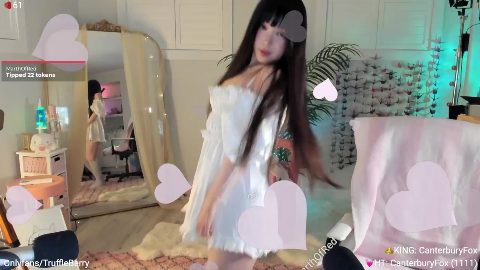 Gallery image thumbnail from AcaiBerry's myfreecams stream on, 06/01/2025, 06:56 image 5 of 20