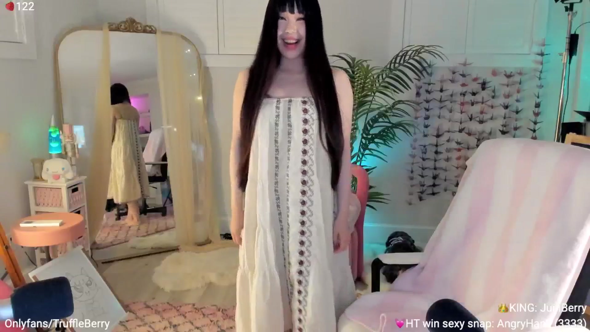 Gallery image thumbnail from AcaiBerry's myfreecams stream on, 07/05/2025, 07:18 image 16 of 20