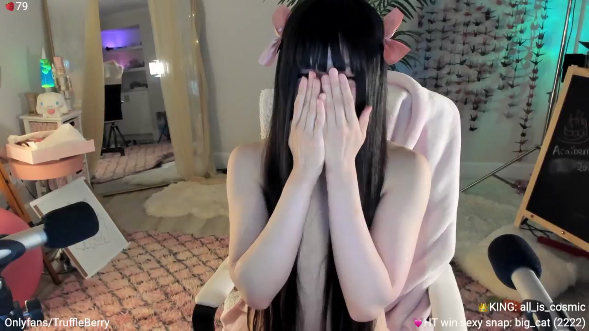 Gallery image thumbnail from AcaiBerry's myfreecams stream on, 07/12/2025, 07:52 image 9 of 20