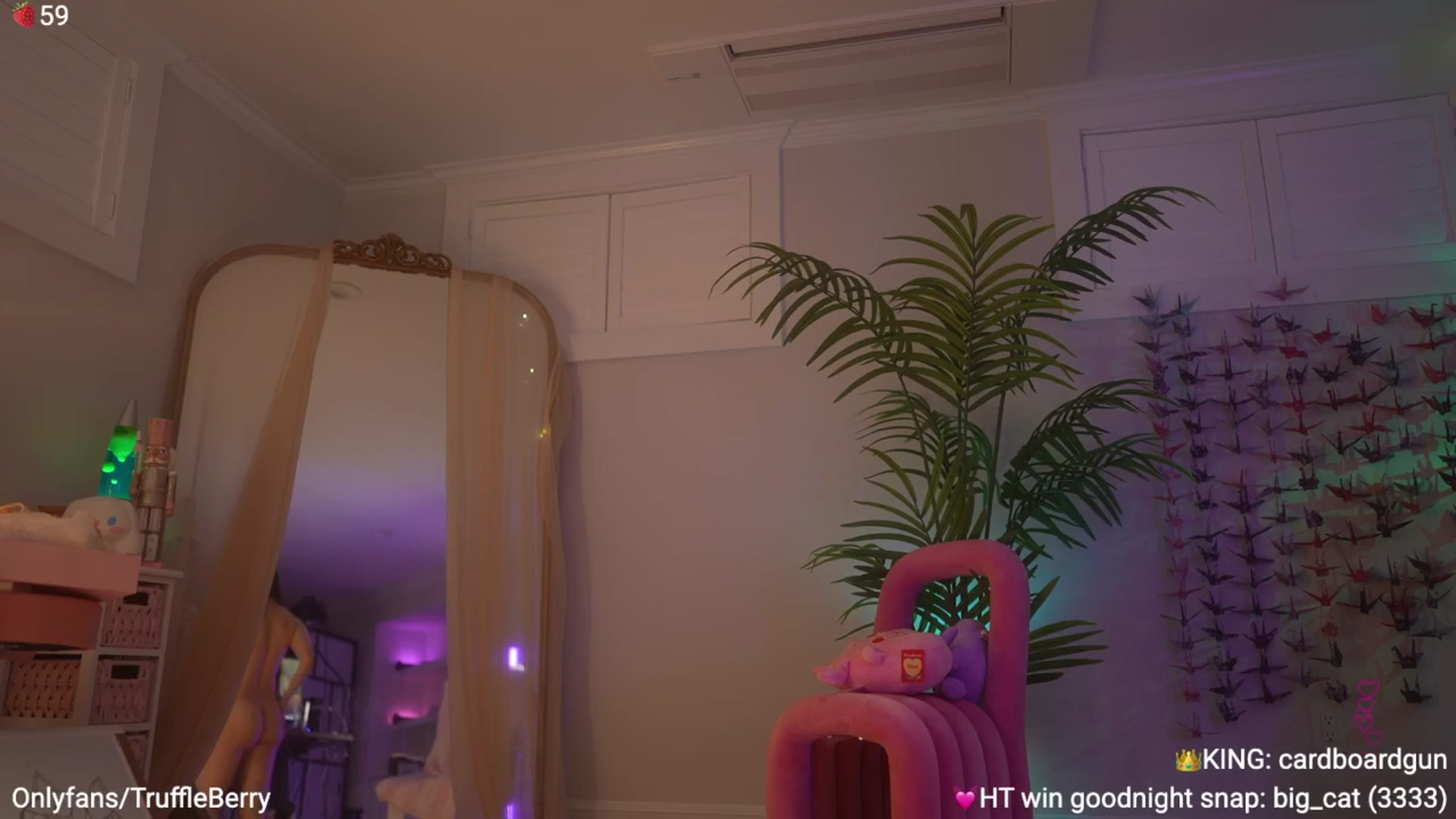 Gallery image thumbnail from AcaiBerry's myfreecams stream on, 07/20/2025, 07:12 image 18 of 20