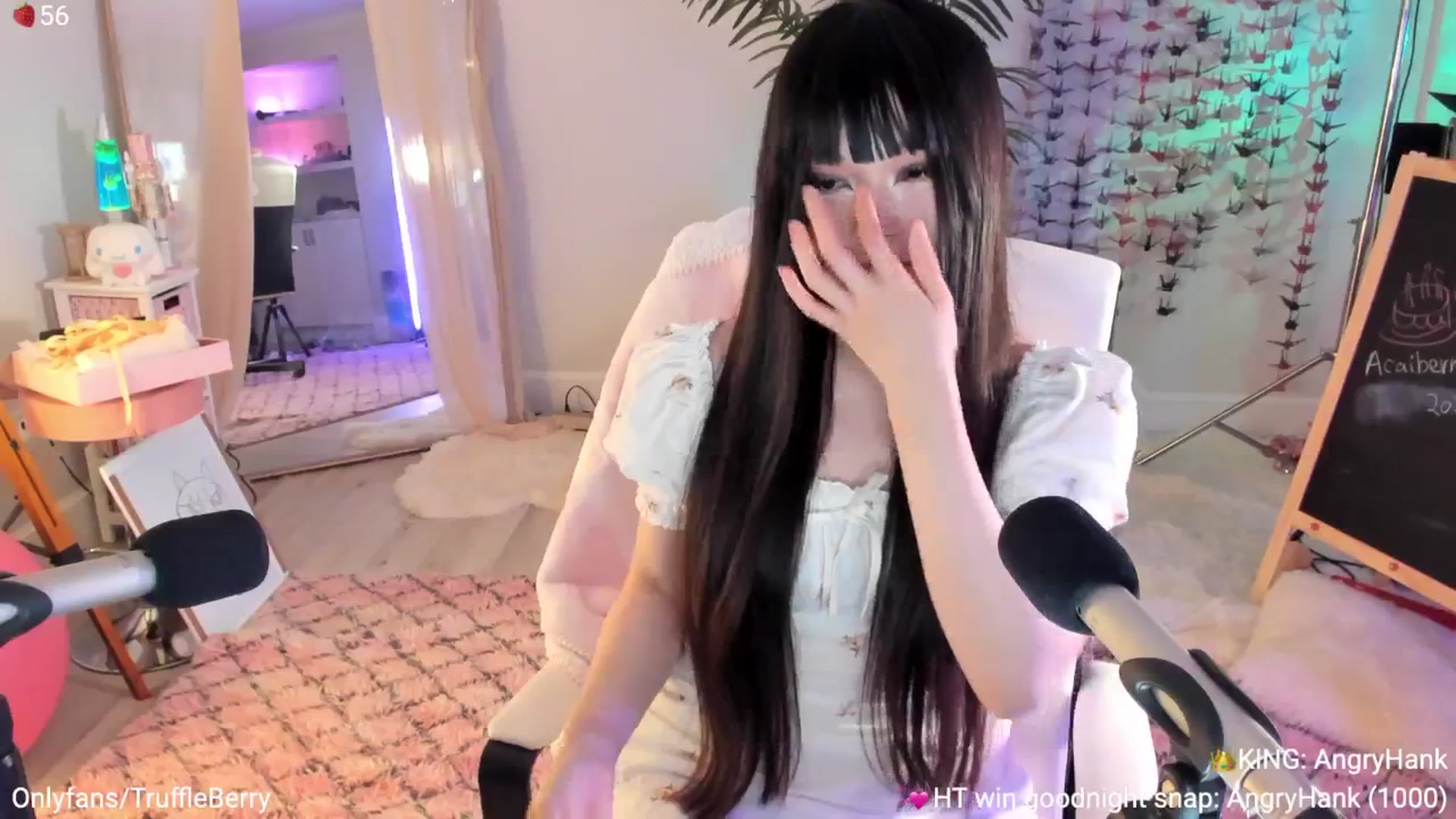 Gallery image thumbnail from AcaiBerry's myfreecams stream on, 07/27/2025, 05:25 image 20 of 20