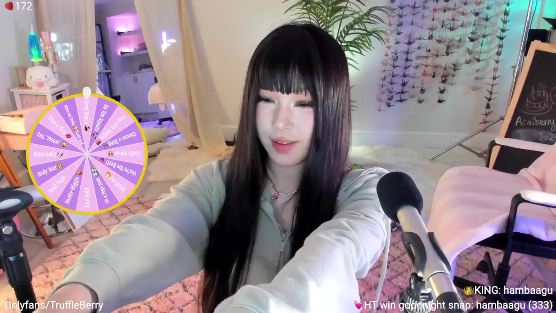 Gallery image thumbnail from AcaiBerry's myfreecams stream on, 08/07/2025, 05:56 image 7 of 20