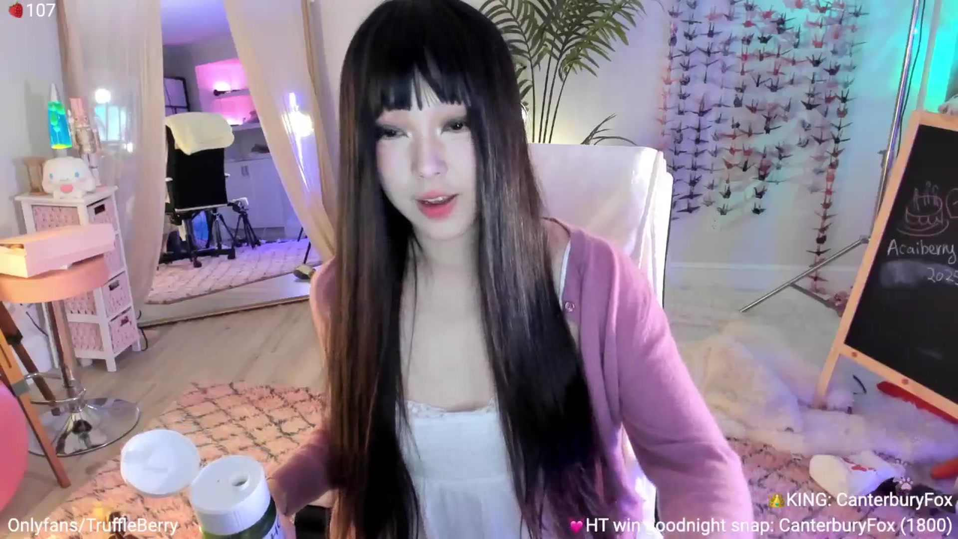 Gallery image thumbnail from AcaiBerry's myfreecams stream on, 08/30/2025, 04:45 image 8 of 20