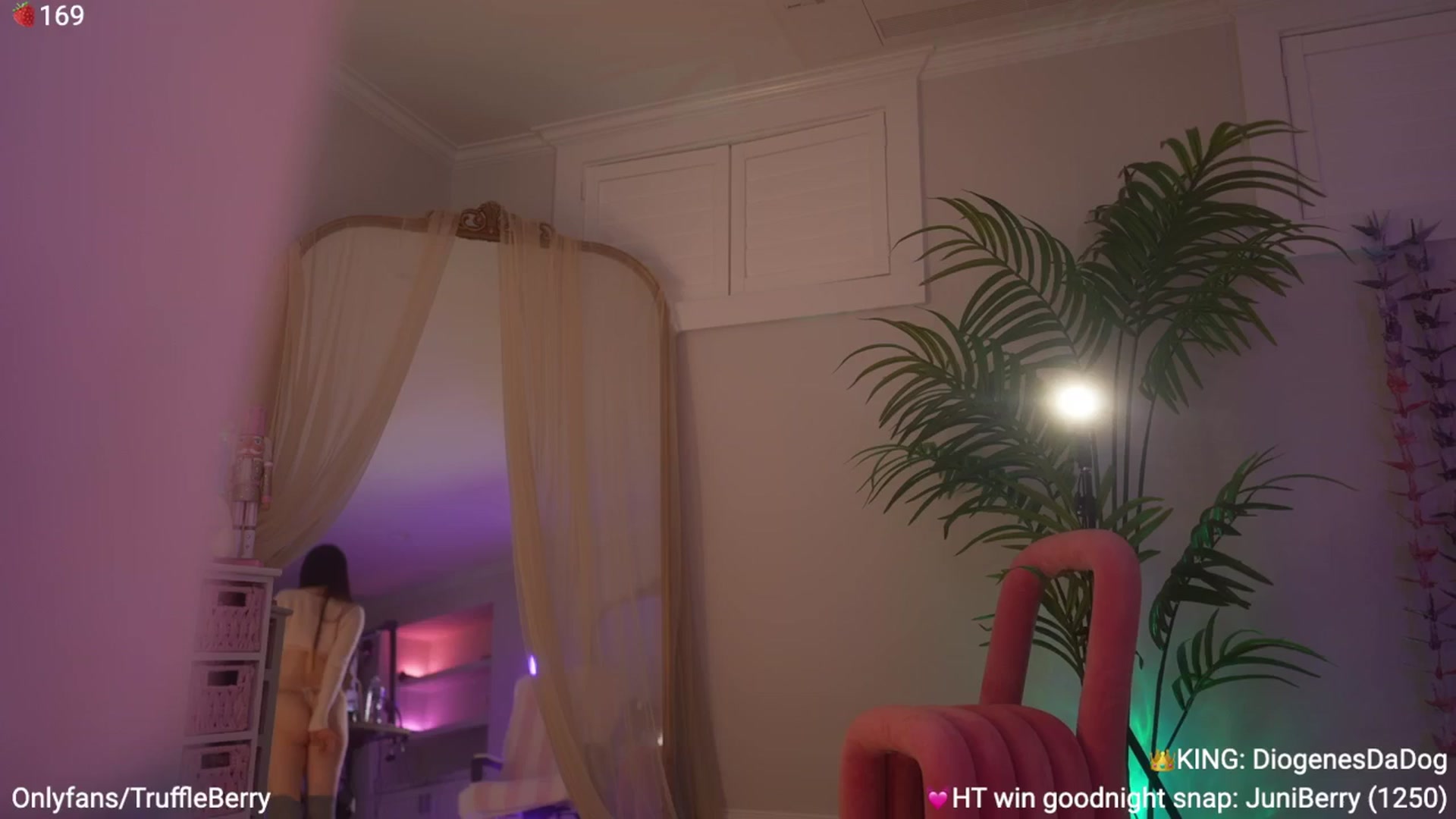 Gallery image thumbnail from AcaiBerry's myfreecams stream on, 09/13/2025, 07:13 image 14 of 20