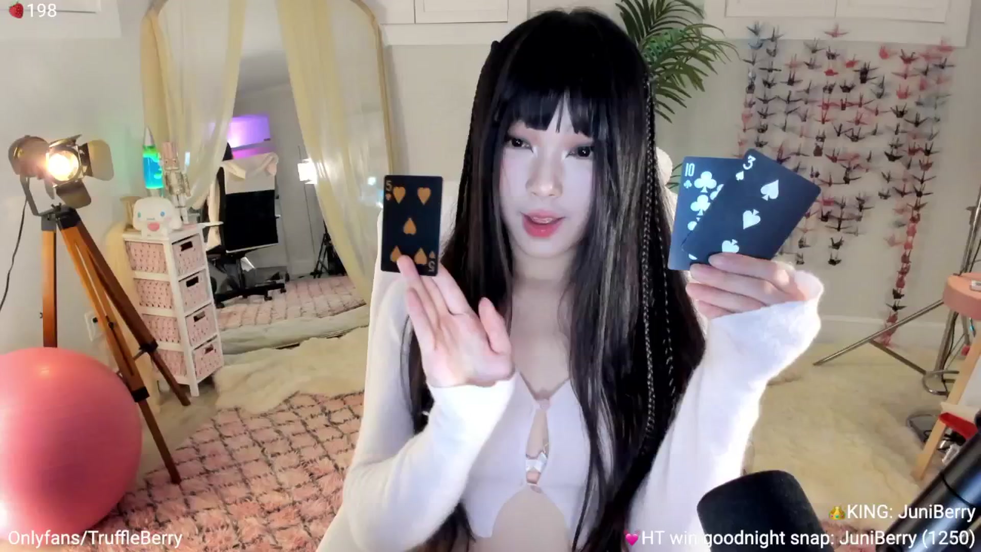 Gallery image thumbnail from AcaiBerry's myfreecams stream on, 09/13/2025, 07:13 image 7 of 20