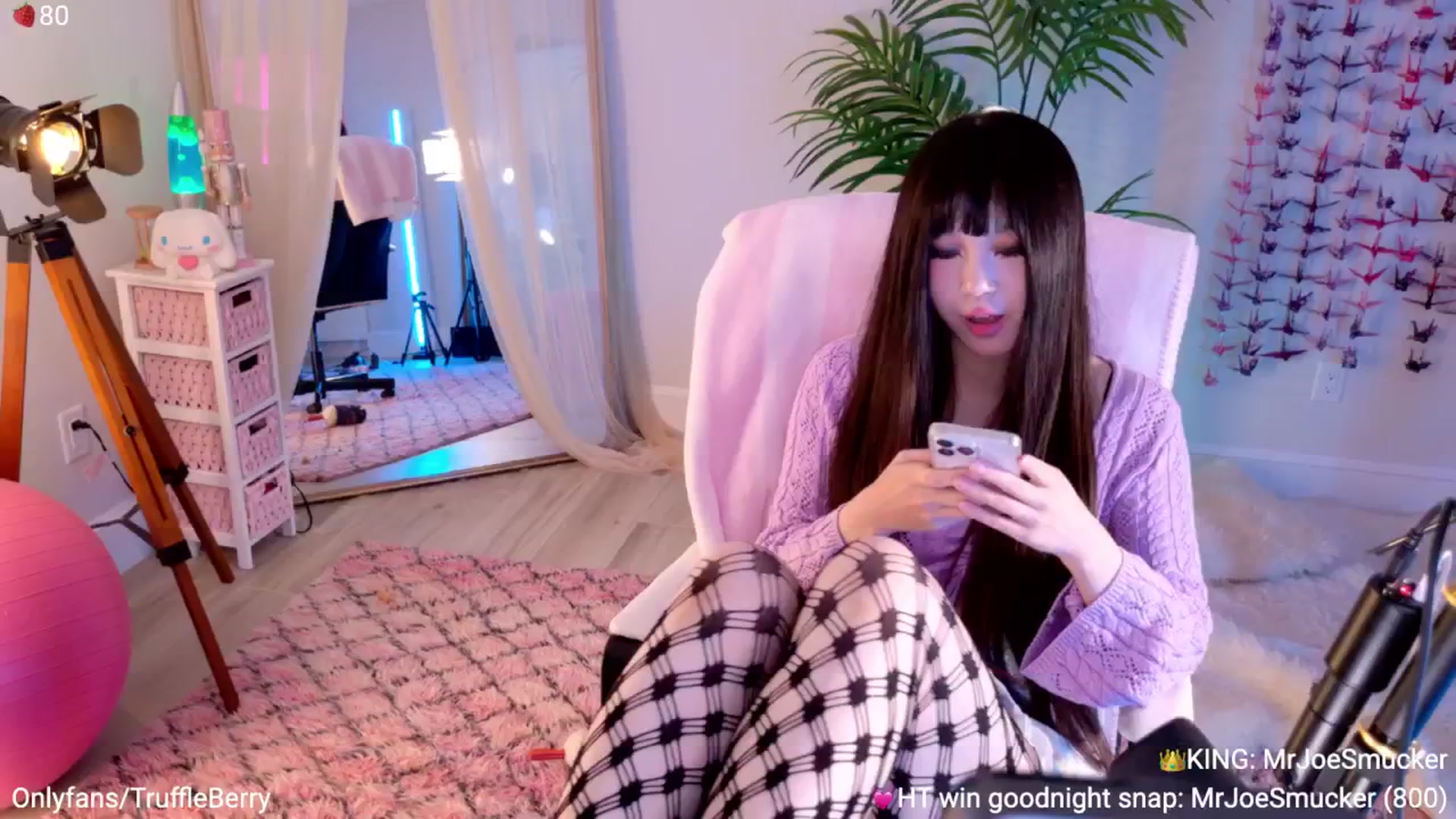 Gallery image thumbnail from AcaiBerry's myfreecams stream on, 09/21/2025, 04:23 image 14 of 20