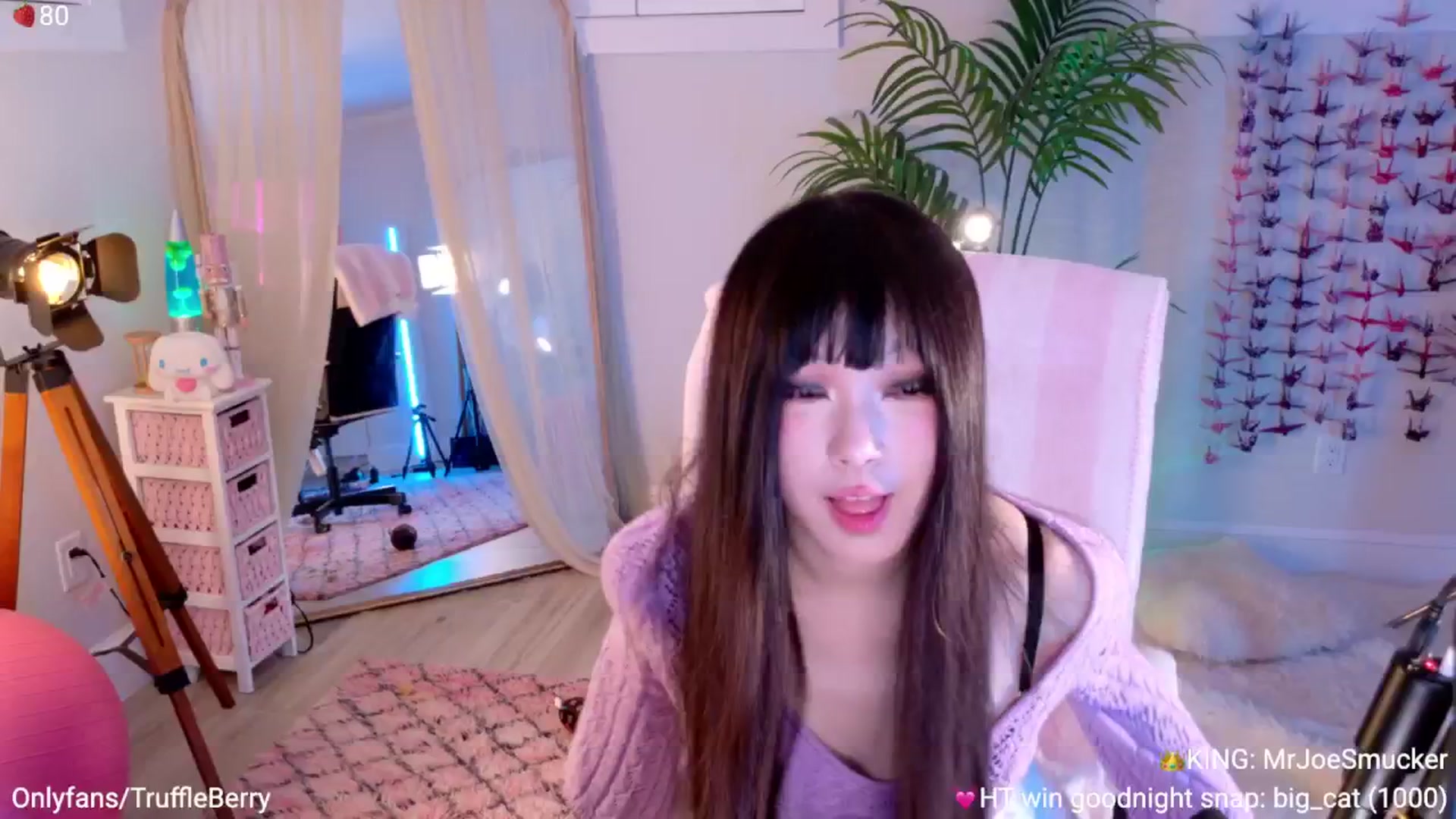 Gallery image thumbnail from AcaiBerry's myfreecams stream on, 09/21/2025, 05:52 image 1 of 20
