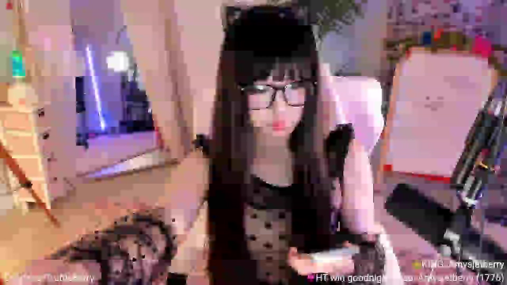 Gallery image thumbnail from AcaiBerry's myfreecams stream on, 10/09/2025, 05:22 image 10 of 20