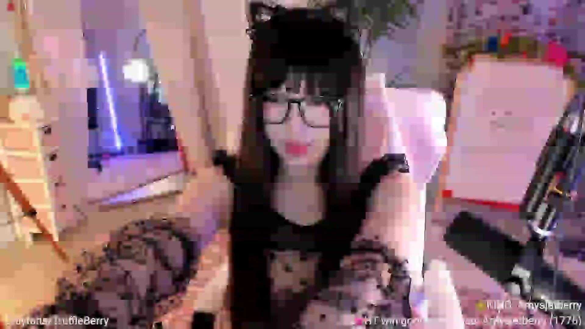 Gallery image thumbnail from AcaiBerry's myfreecams stream on, 10/09/2025, 05:22 image 6 of 20