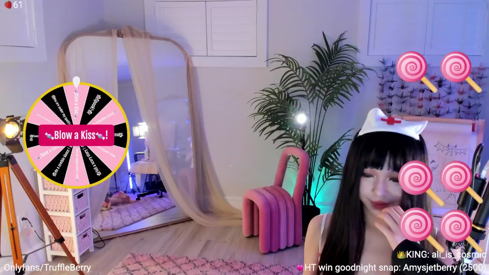 Gallery image thumbnail from AcaiBerry's myfreecams stream on, 10/30/2025, 06:13 image 16 of 20
