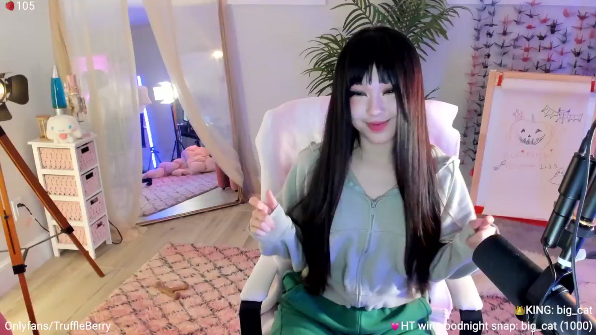 Gallery image thumbnail from AcaiBerry's myfreecams stream on, 11/13/2025, 06:56 image 7 of 20