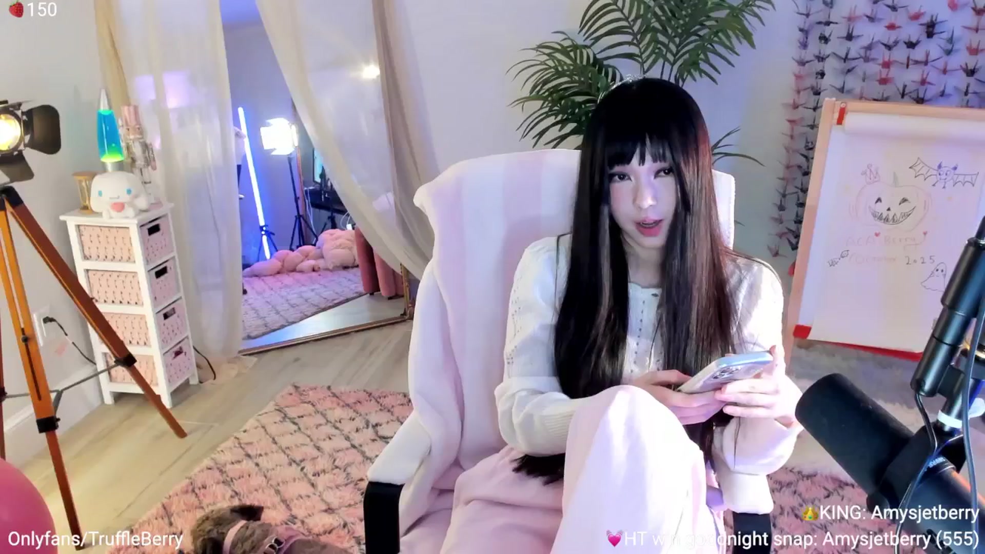 Gallery image thumbnail from AcaiBerry's myfreecams stream on, 11/20/2025, 07:33 image 5 of 20