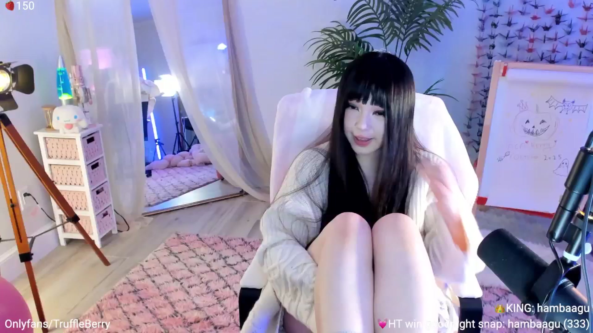 Gallery image thumbnail from AcaiBerry's myfreecams stream on, 11/22/2025, 07:58 image 4 of 20