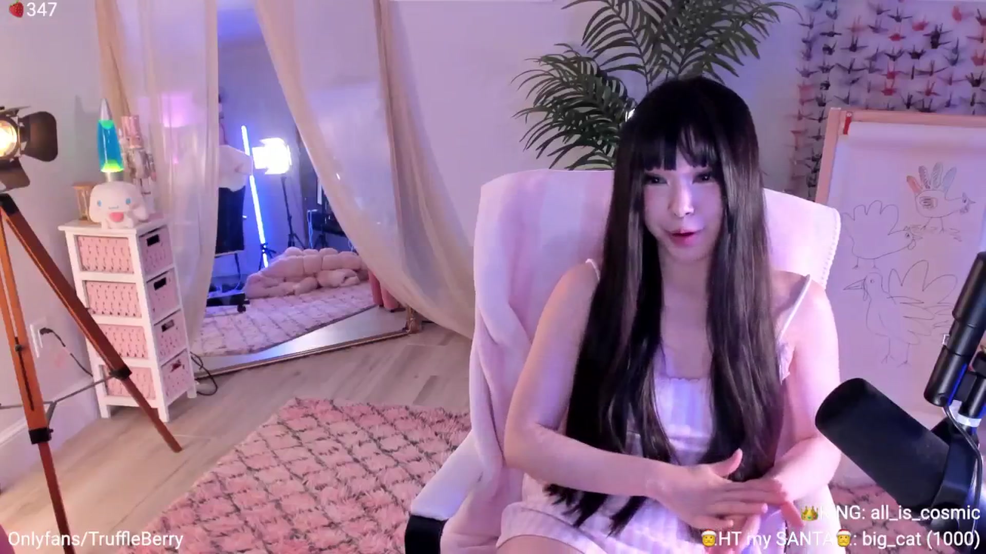 Gallery image thumbnail from AcaiBerry's myfreecams stream on, 12/13/2025, 08:13 image 7 of 20