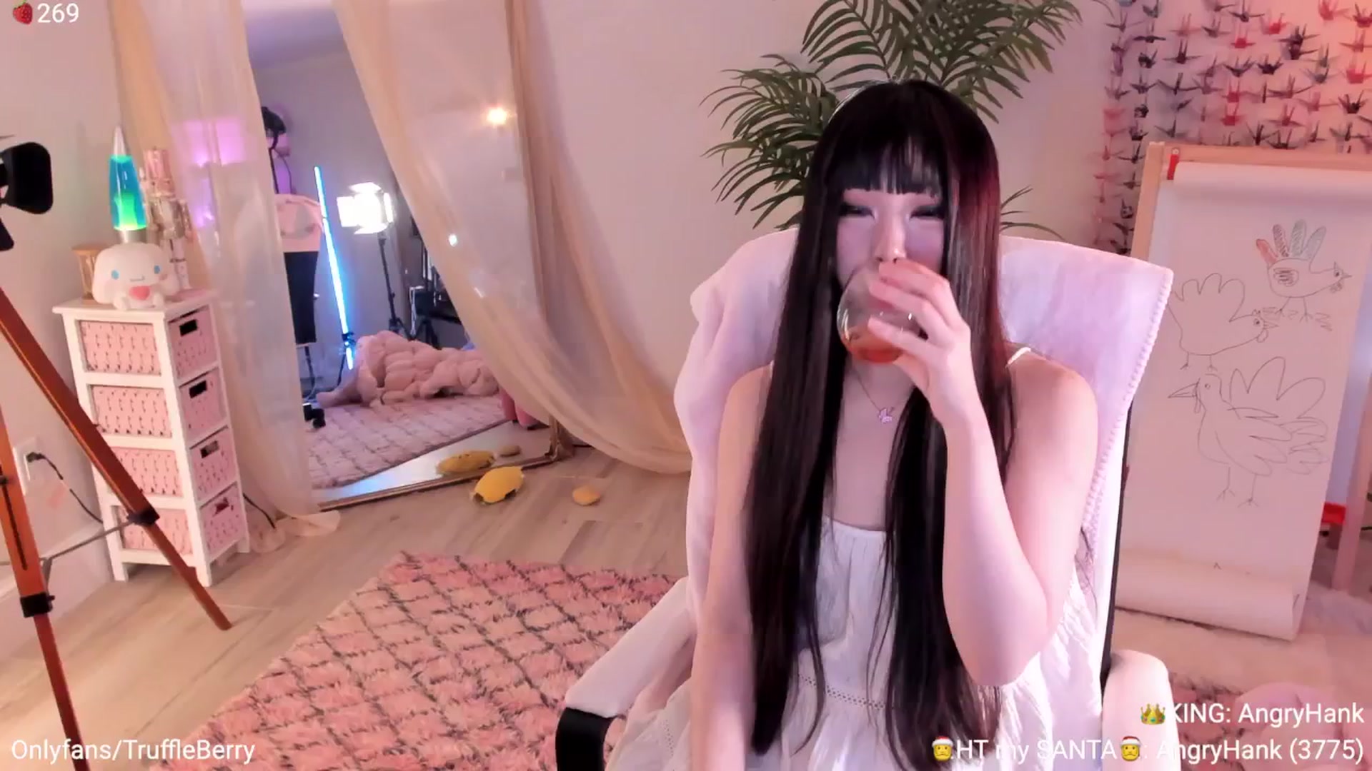 Gallery image thumbnail from AcaiBerry's myfreecams stream on, 12/28/2025, 06:47 image 7 of 20