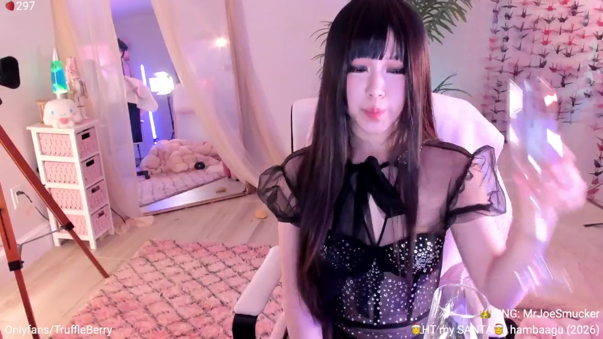 Gallery image thumbnail from AcaiBerry's myfreecams stream on, 01/01/2026, 08:50 image 4 of 20