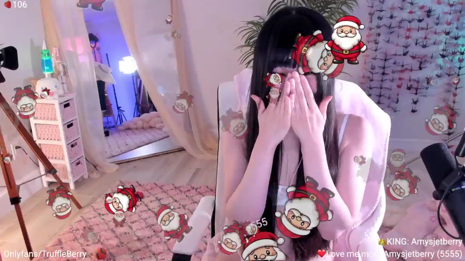 Gallery image thumbnail from AcaiBerry's myfreecams stream on, 01/04/2026, 07:58 image 19 of 20