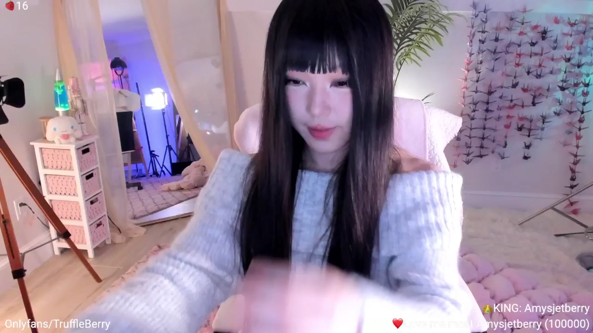 Gallery image thumbnail from AcaiBerry's myfreecams stream on, 01/10/2026, 06:07 image 18 of 20