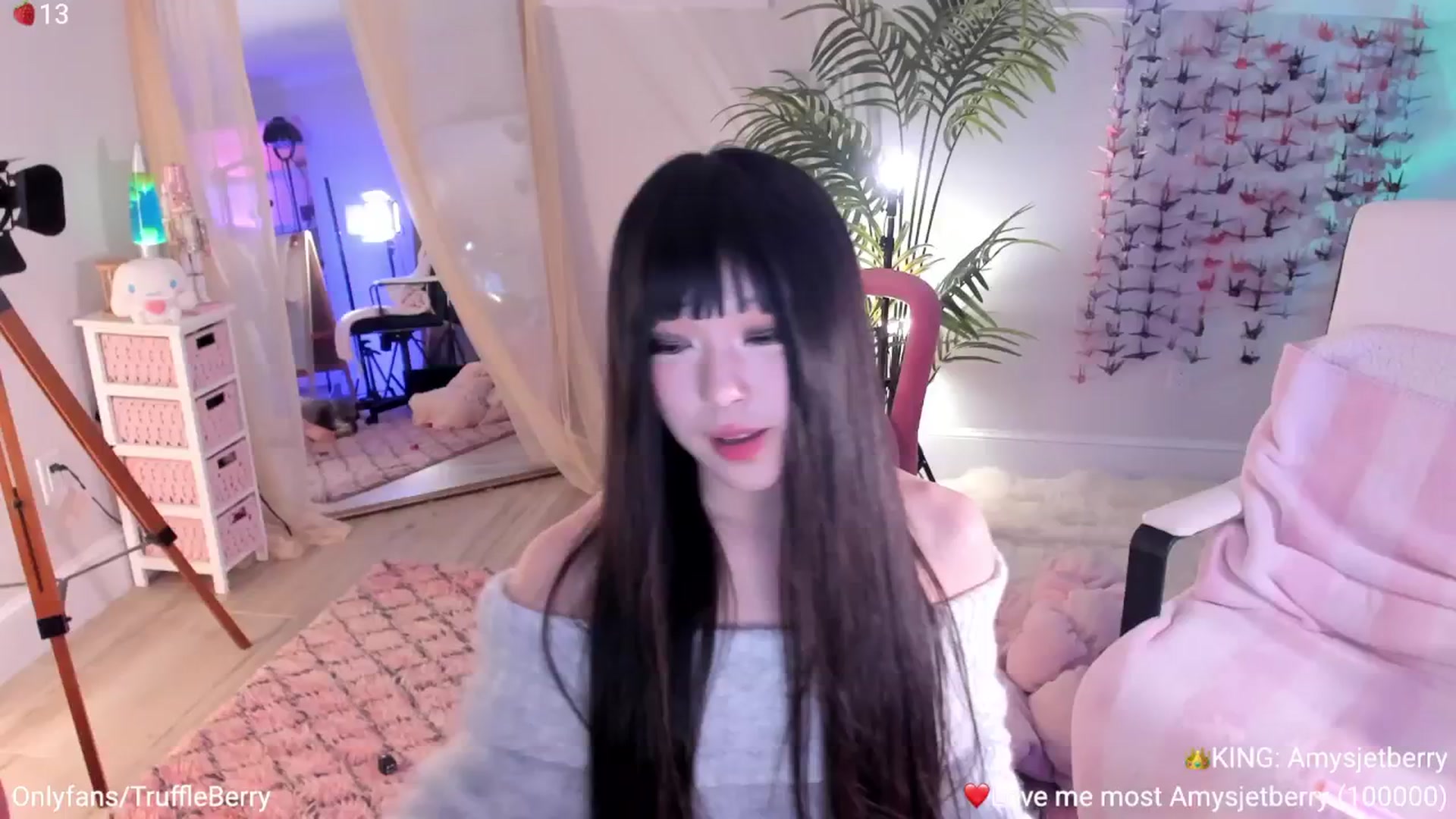 Gallery image thumbnail from AcaiBerry's myfreecams stream on, 01/10/2026, 08:20 image 12 of 20