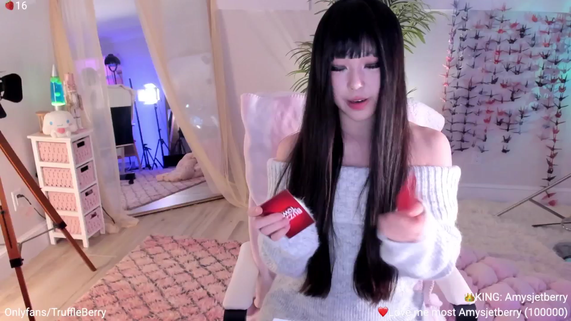 Gallery image thumbnail from AcaiBerry's myfreecams stream on, 01/10/2026, 08:20 image 5 of 20