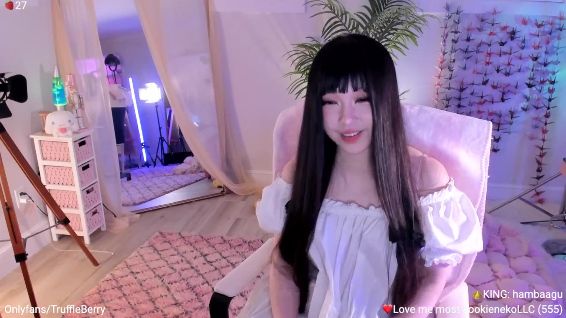 Gallery image thumbnail from AcaiBerry's myfreecams stream on, 01/15/2026, 07:02 image 18 of 20