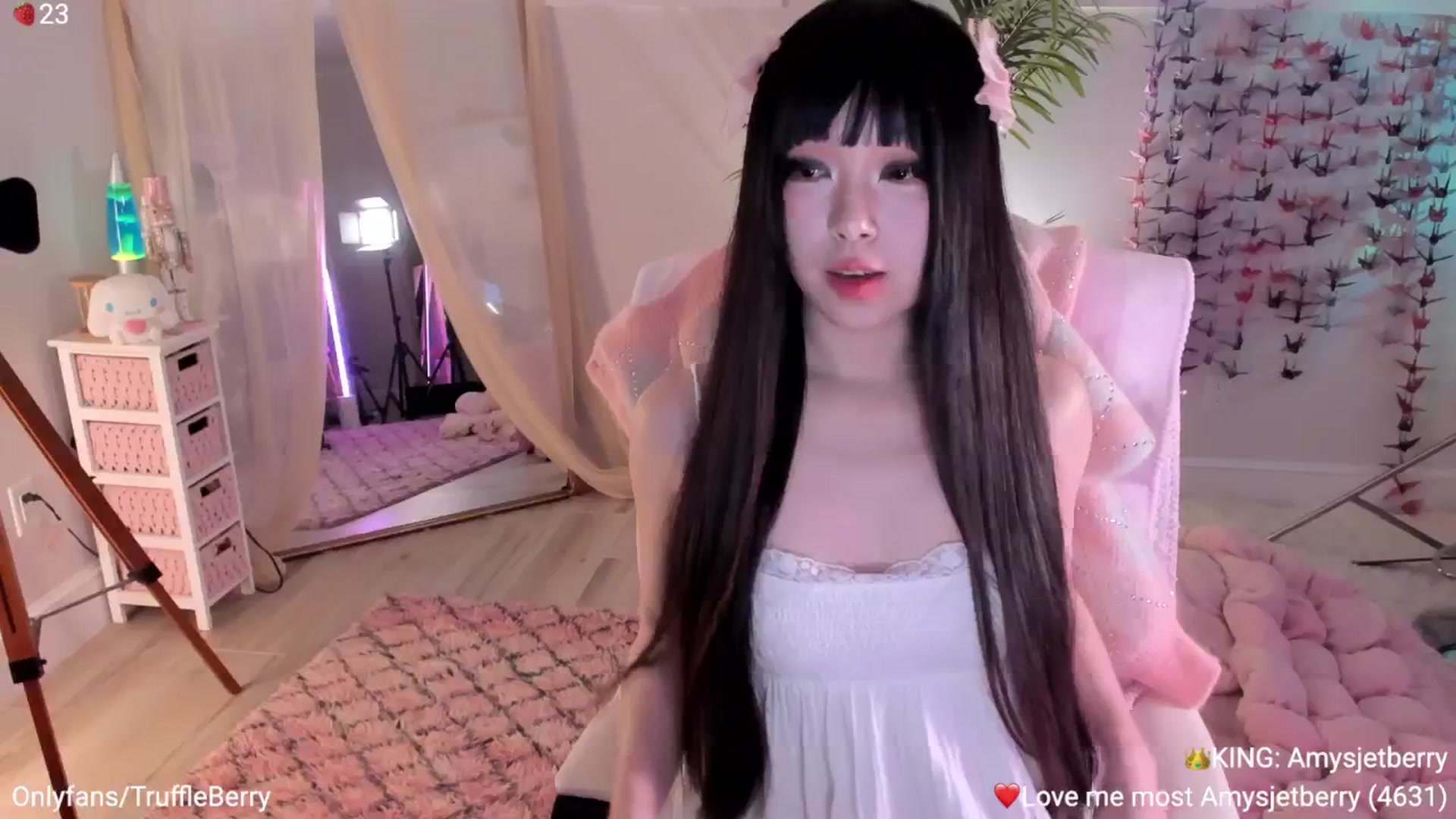 Gallery image thumbnail from AcaiBerry's myfreecams stream on, 01/17/2026, 06:22 image 12 of 20