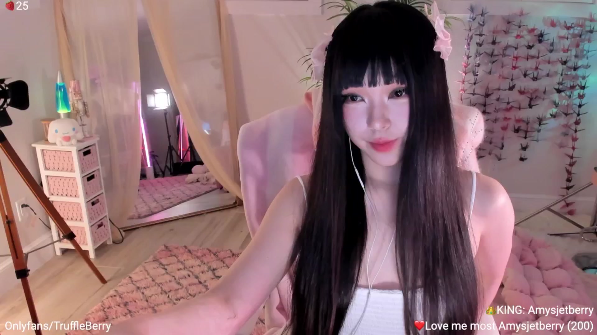 Gallery image thumbnail from AcaiBerry's myfreecams stream on, 01/17/2026, 06:22 image 1 of 20