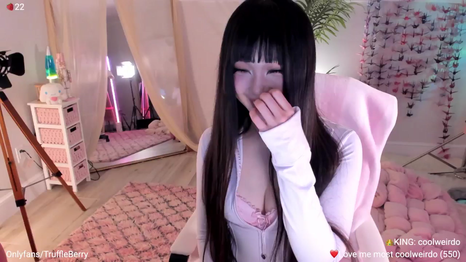Gallery image thumbnail from AcaiBerry's myfreecams stream on, 01/18/2026, 08:25 image 4 of 20